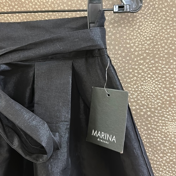 🔥🔥🔥NET Marina Black High Low Skirt - Picture 2 of 8